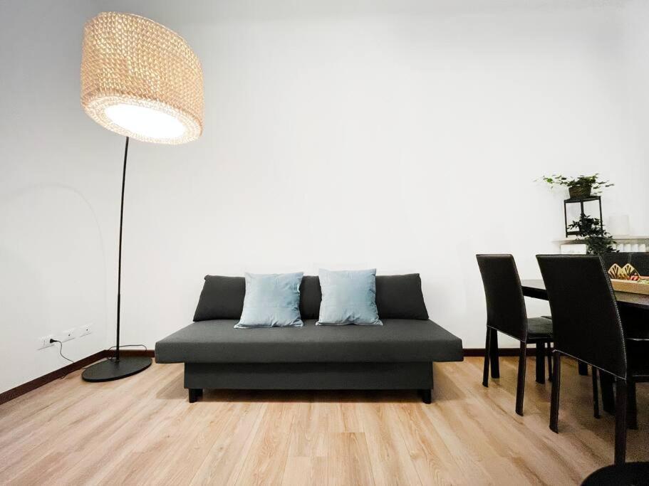 20 Min Duomo *Design Apartment* Milano Ngoại thất bức ảnh